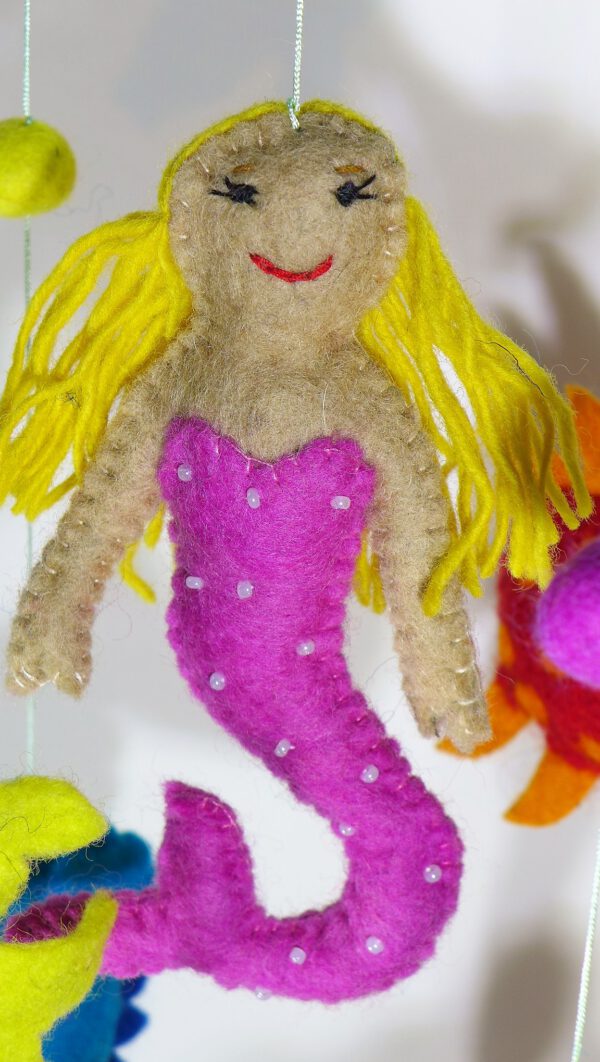 Filz-Mobile kleine \"Meerjungfrau\" und ihre 4 Freunde – Bild 4