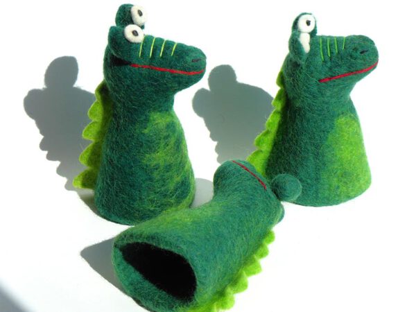 Drache-aus-Filz-3
