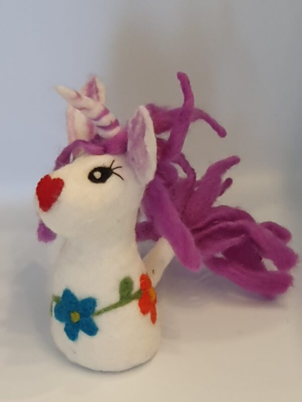 lela-levanas-unicorn