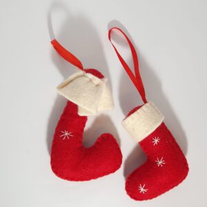 Kleiner Filzstiefel-Anhänger